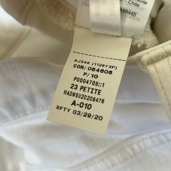 NWOT Madewell Classic Straight Leg Jean Petite Cropped Tile White Sz 23P - Picture 10 of 15